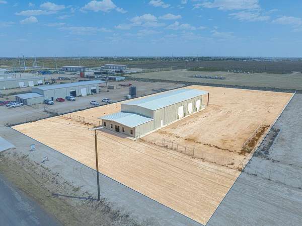 2.69 Acres of Improved Commercial Land for Sale in Midland, Texas