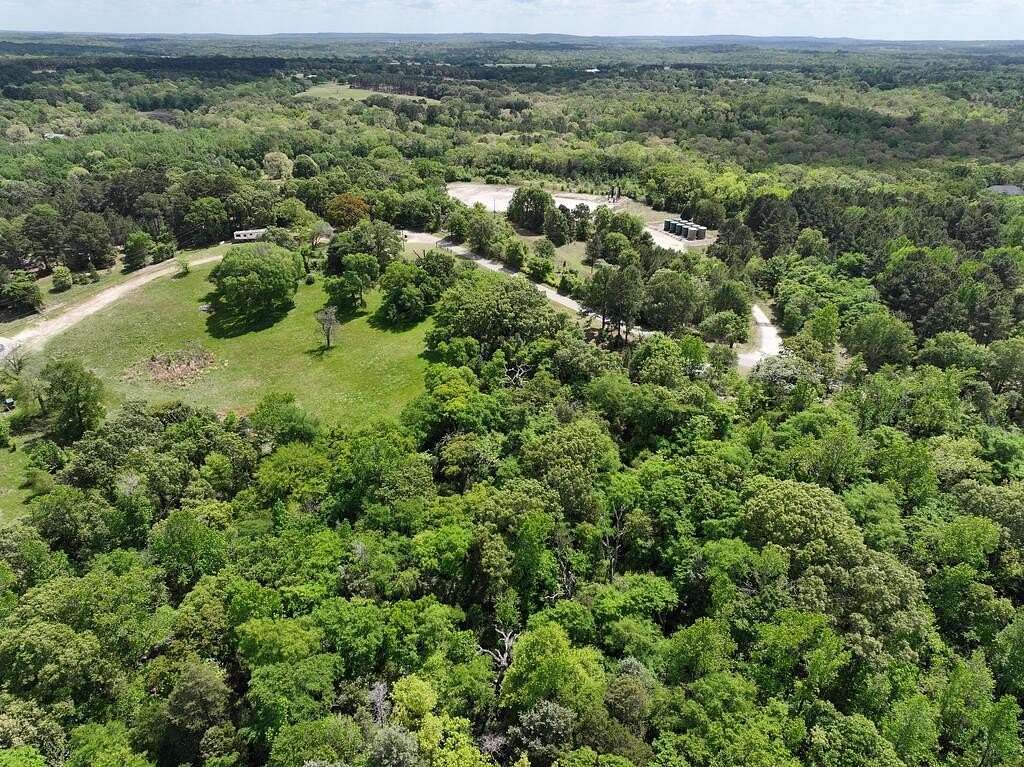 21 Acres of Recreational Land for Sale in Athens, Texas