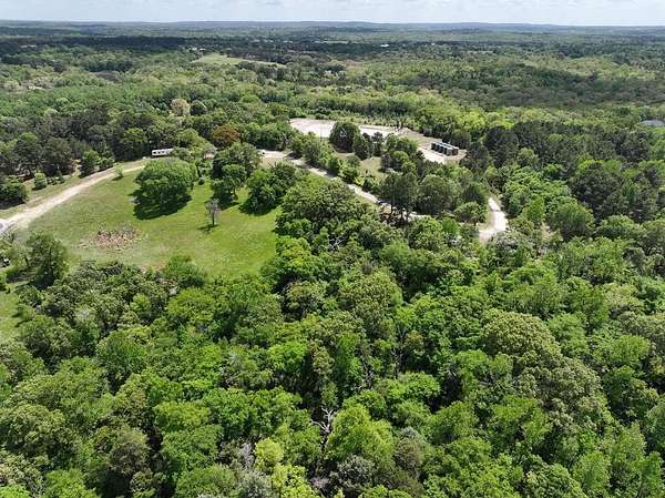 21 Acres of Recreational Land for Sale in Athens, Texas