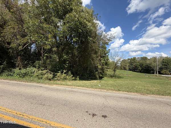 1.55 Acres of Residential Land for Sale in Greeneville, Tennessee