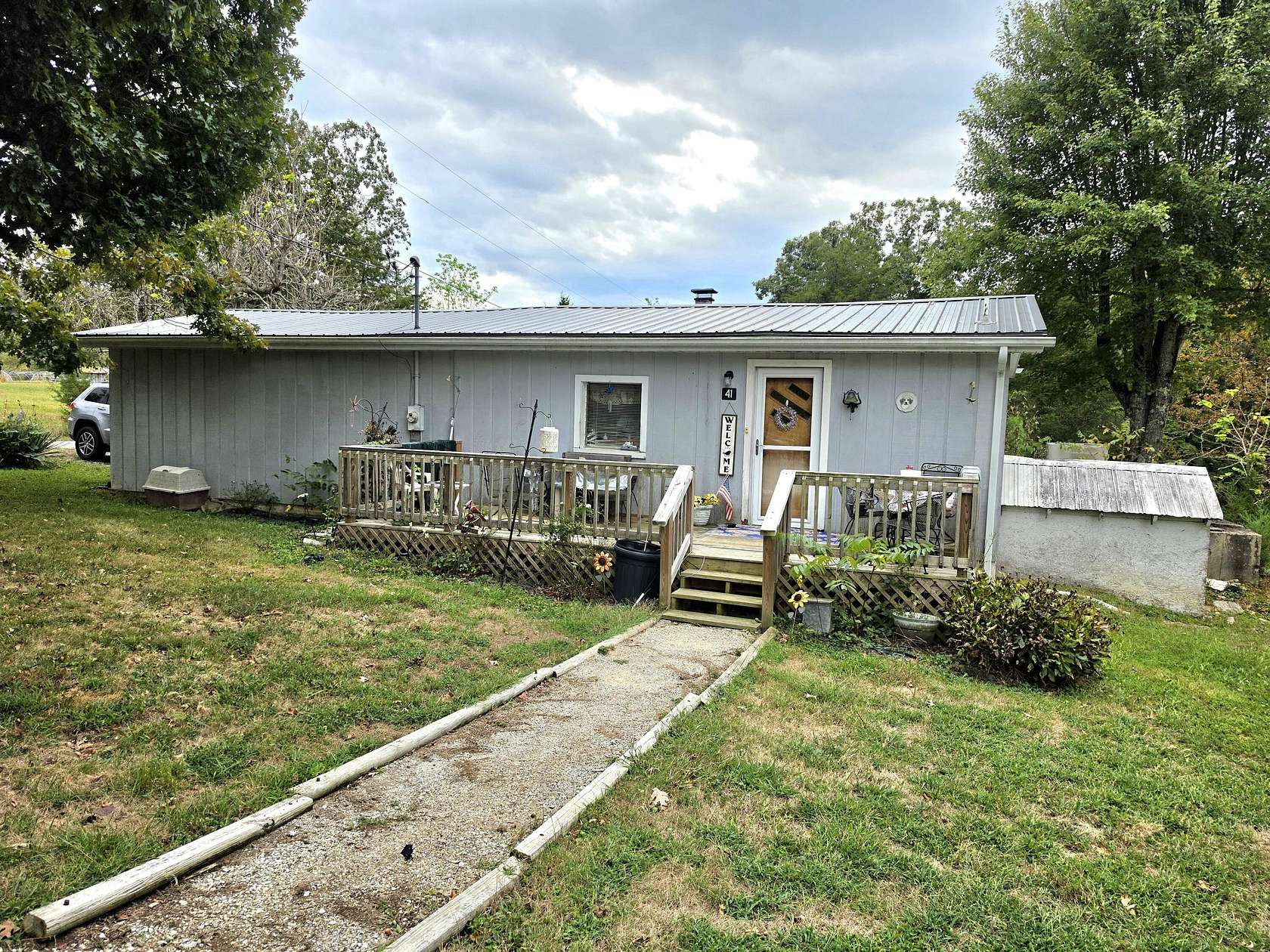 3.7 Acres of Land with Home for Sale in Bronston, Kentucky