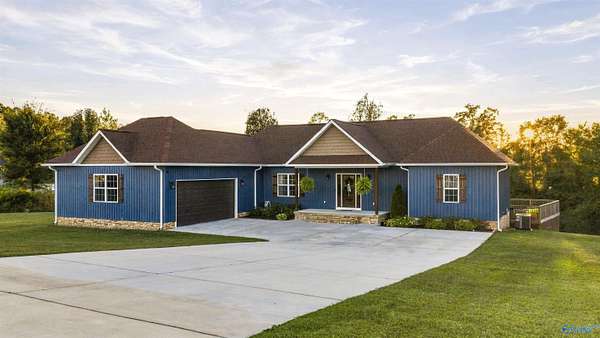 1.4 Acres of Land with Home for Sale in Rainsville, Alabama