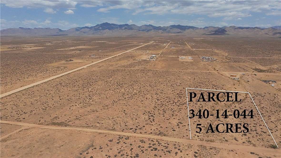5 Acres of Residential Land for Sale in Dolan Springs, Arizona