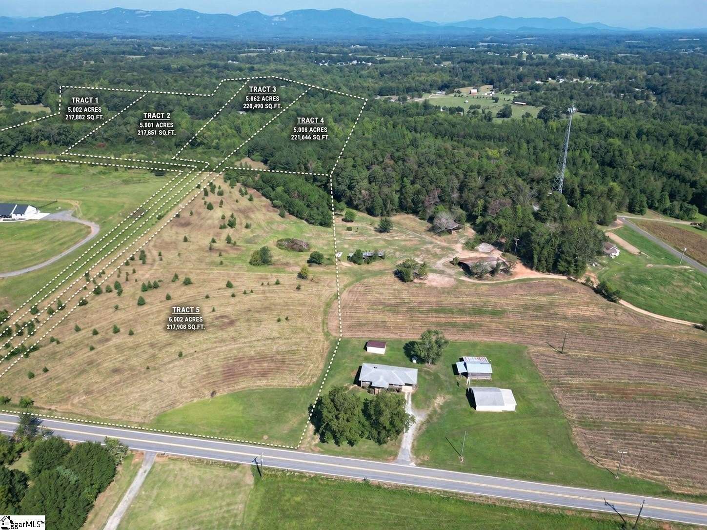 5 Acres of Residential Land for Sale in Greer, South Carolina