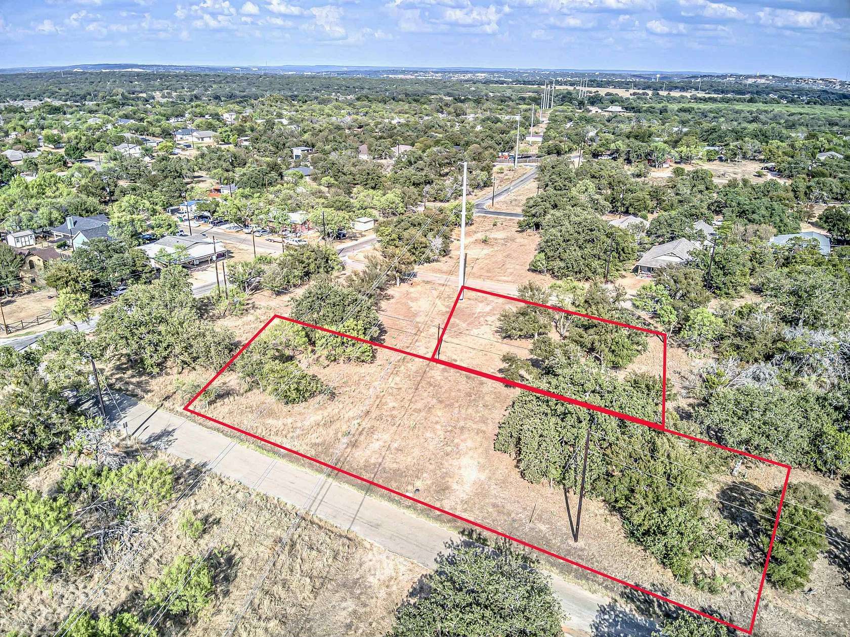 1 Acre of Residential Land for Sale in Cottonwood Shores, Texas