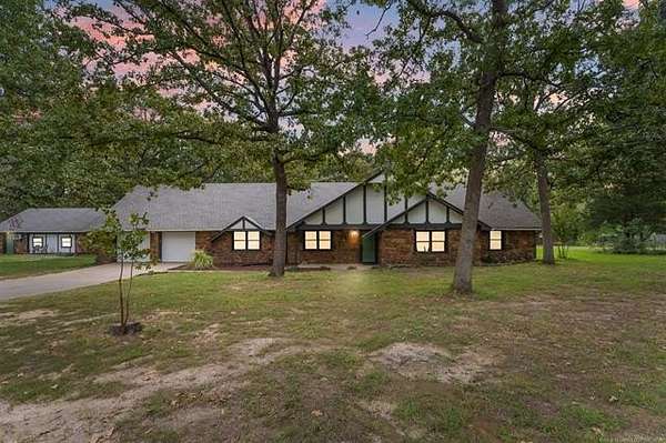 2.14 Acres of Land with Home for Sale in Sperry, Oklahoma