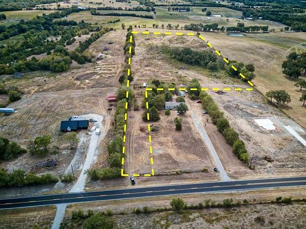 11.7 Acres of Land for Sale in Bonham, Texas