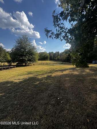13.7 Acres of Land with Home for Sale in Hernando, Mississippi