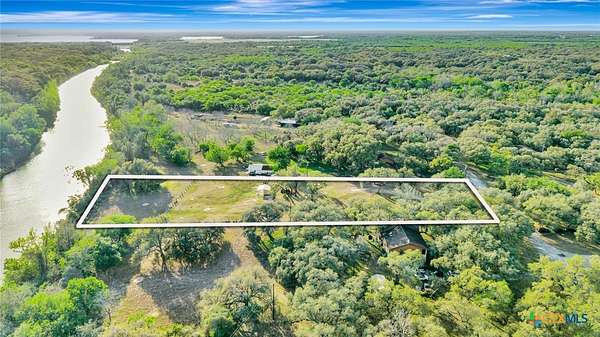 2.58 Acres of Residential Land for Sale in Victoria, Texas