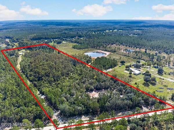 19 Acres of Land for Sale in Hilliard, Florida