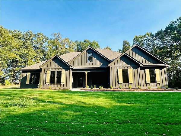 6.65 Acres of Land with Home for Sale in Opelika, Alabama