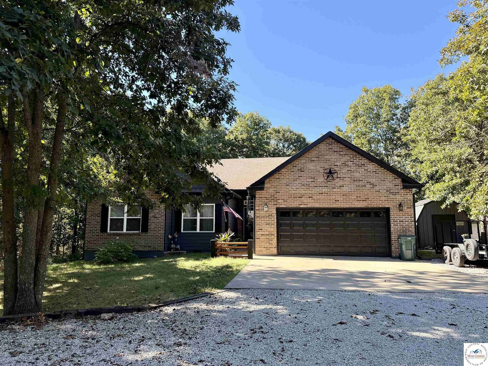 2 Acres of Land with Home for Sale in Warsaw, Missouri