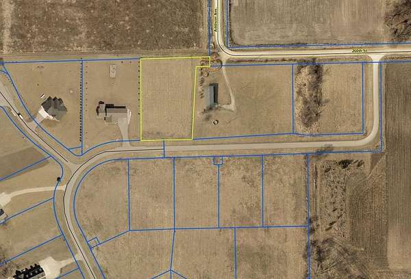 1.37 Acres of Residential Land for Sale in Nashua, Iowa