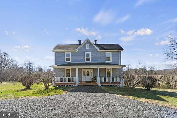 4 Acres of Land with Home for Sale in Washington, Virginia