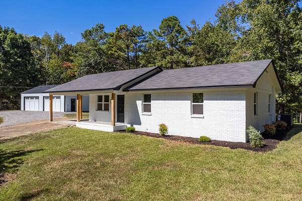 4 Acres of Land with Home for Sale in Saulsbury, Tennessee
