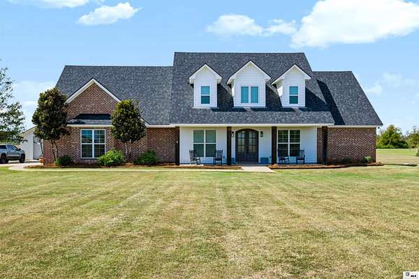 4 Acres of Land with Home for Sale in Rayville, Louisiana