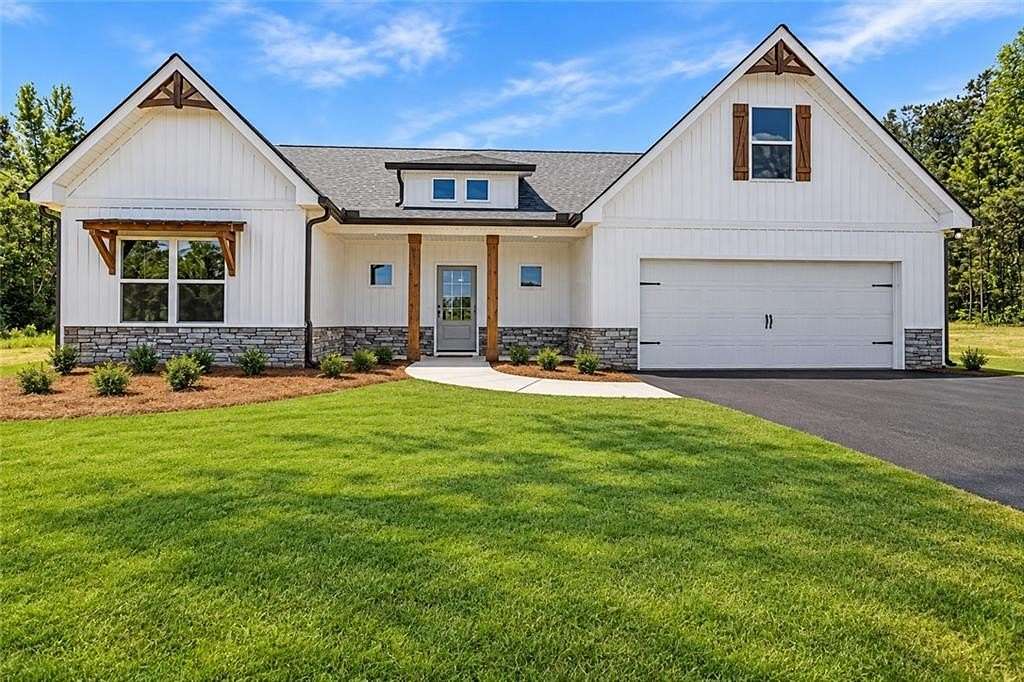 3 Acres of Land with Home for Sale in Rockmart, Georgia