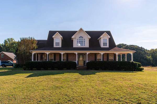 24.1 Acres of Recreational Land with Home for Sale in Gaffney, South Carolina