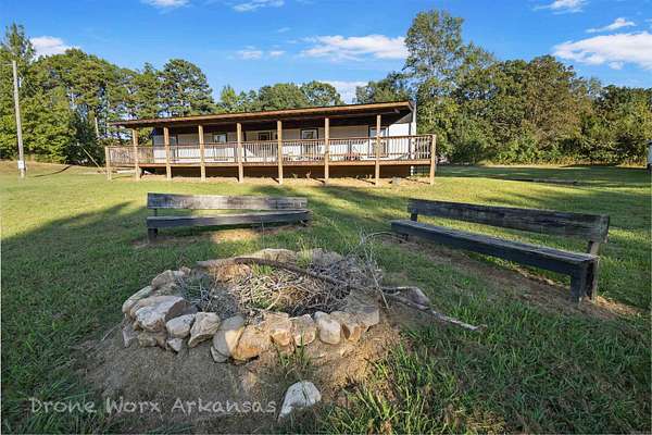 34 Acres of Land with Home for Sale in Leslie, Arkansas