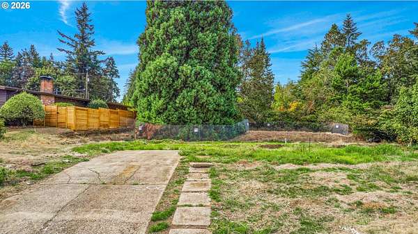 0.36 Acres of Residential Land for Sale in West Linn, Oregon