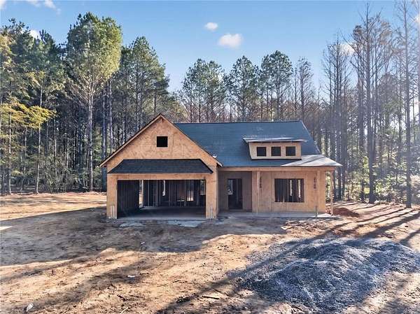 3 Acres of Land with Home for Sale in Rockmart, Georgia