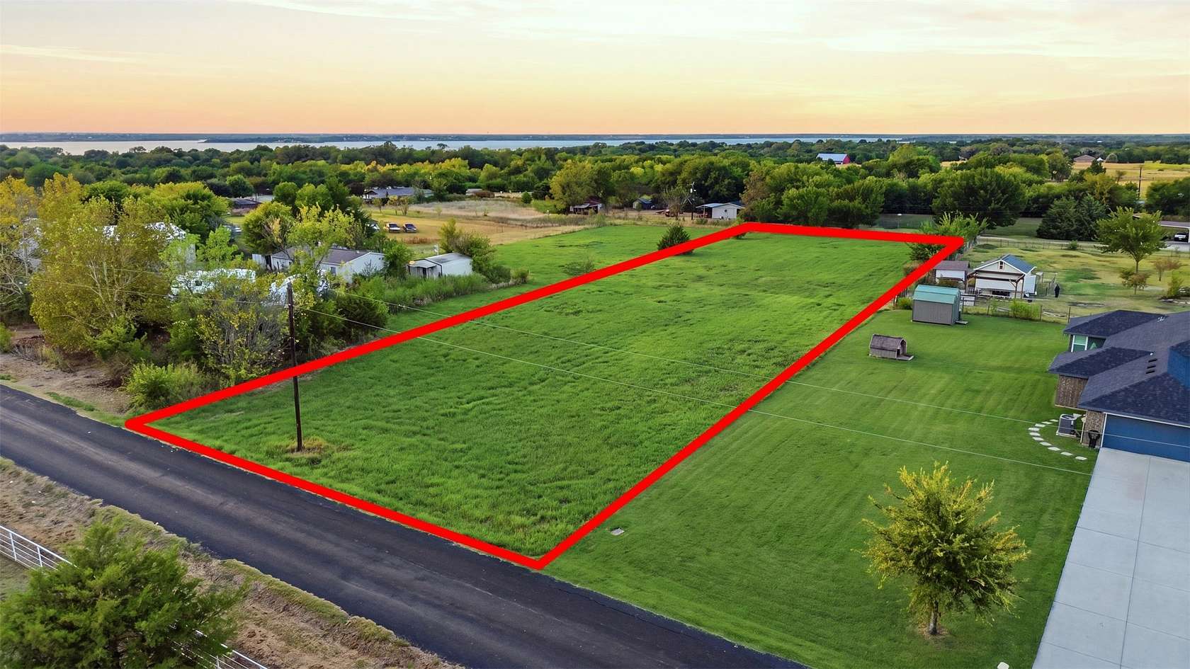 1.25 Acres of Residential Land for Sale in Nevada, Texas