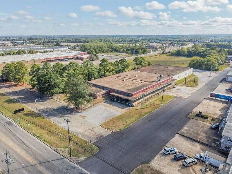 4 Acres of Improved Commercial Land for Sale in Tupelo, Mississippi