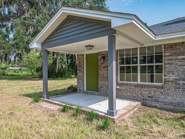 20 Acres of Agricultural Land with Home for Sale in Crawfordville, Florida