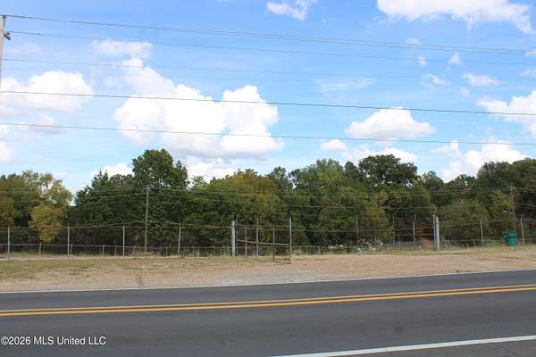 1.2 Acres of Commercial Land for Sale in Olive Branch, Mississippi