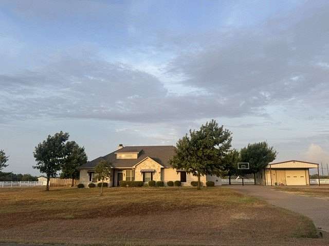 3 Acres of Land with Home for Sale in Lorena, Texas
