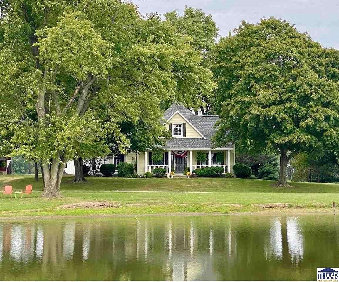 4.46 Acres of Land with Home for Sale in Farmersburg, Indiana