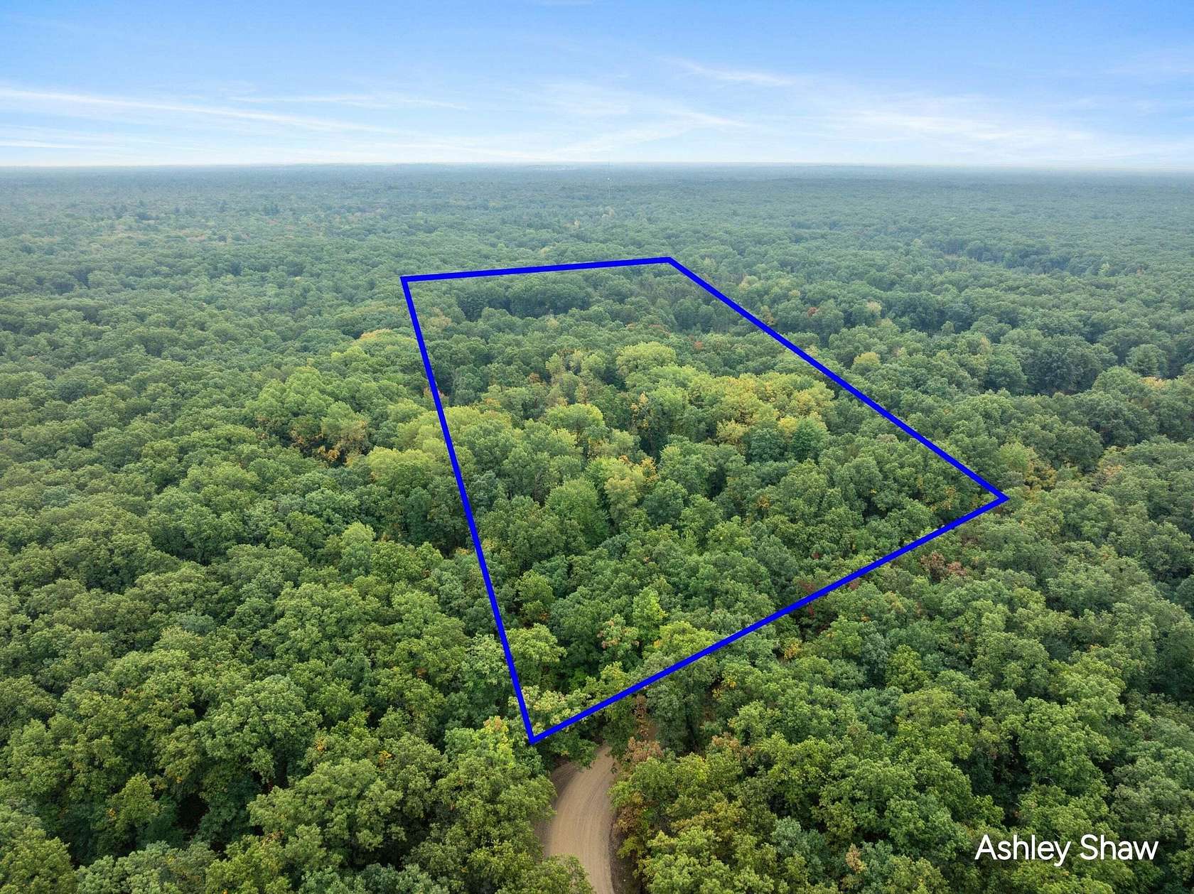 9 Acres of Residential Land for Sale in Fennville, Michigan