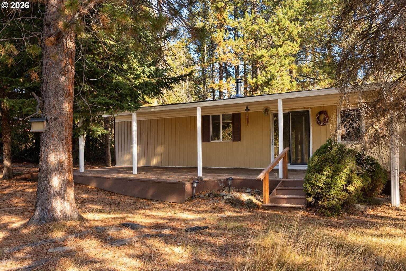 1.53 Acres of Land with Home for Sale in La Pine, Oregon