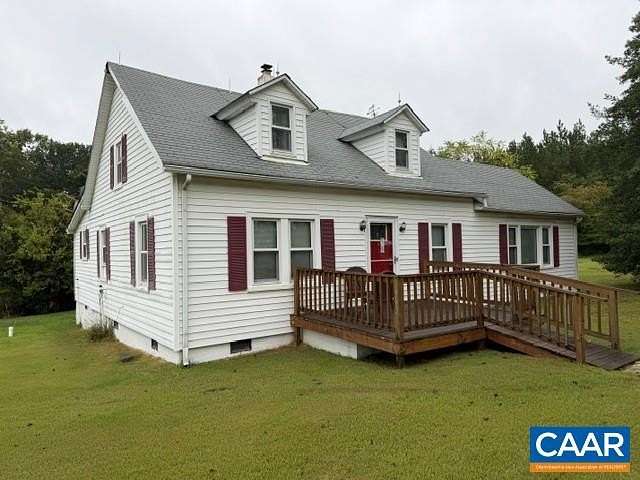 4.84 Acres of Land with Home for Sale in Arvonia, Virginia