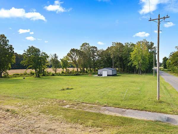 2.64 Acres of Residential Land for Sale in Benton, Kentucky
