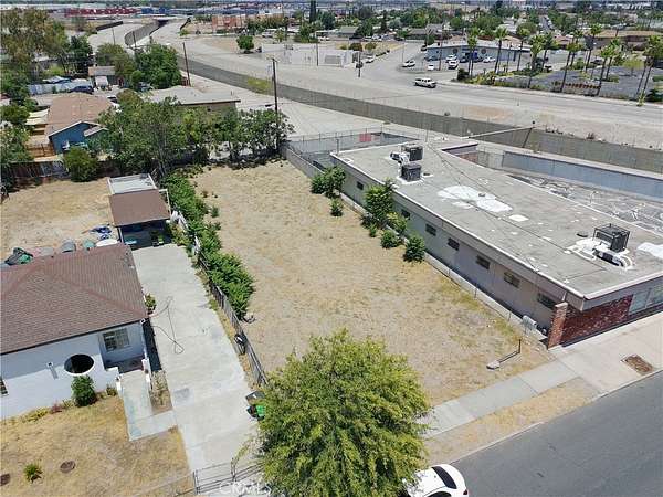 0.17 Acres of Residential Land for Sale in Colton, California