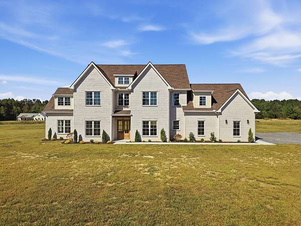 5 Acres of Land with Home for Sale in Bradyville, Tennessee