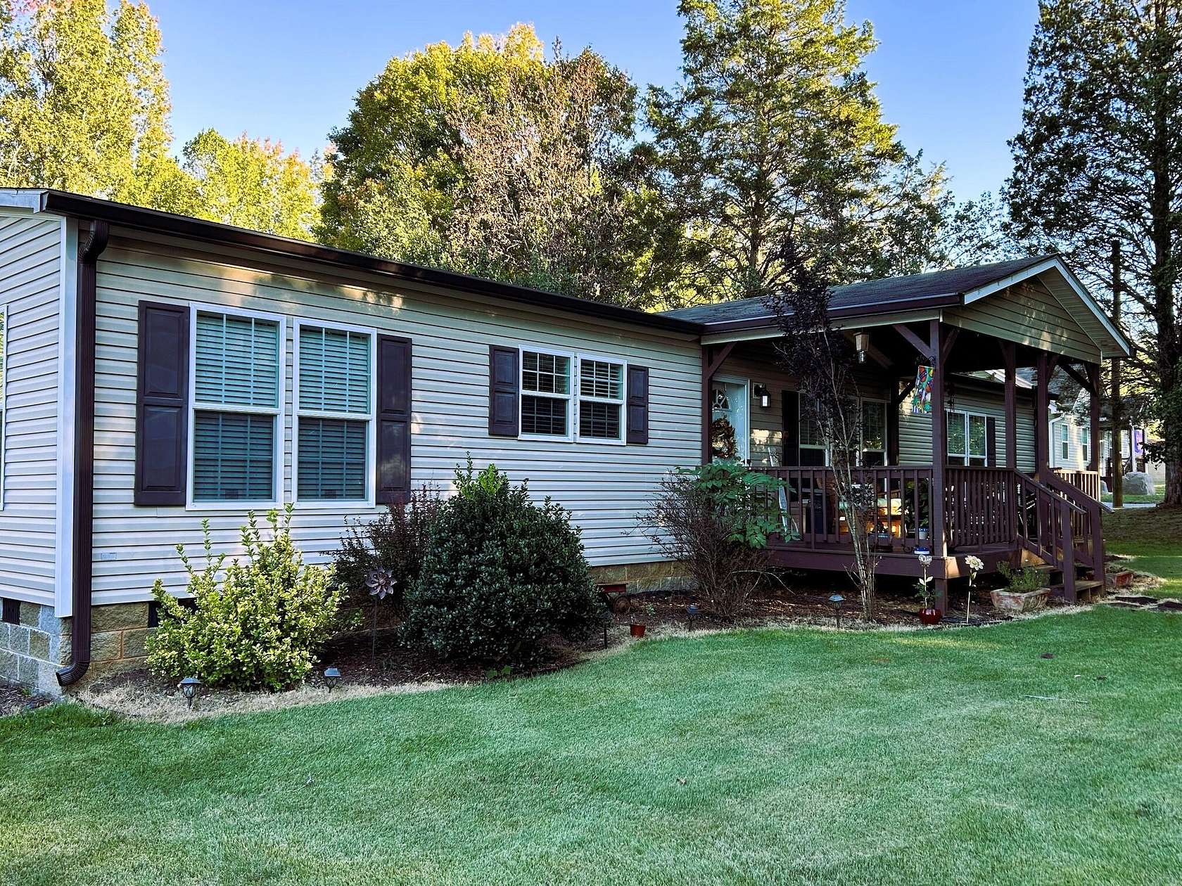 2 Acres of Land with Home for Sale in Athens, Tennessee