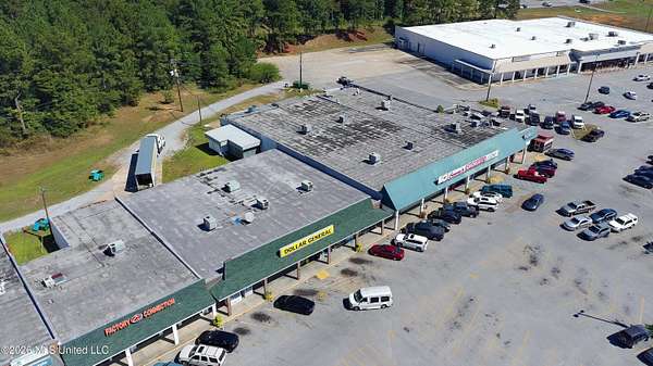 5 Acres of Improved Commercial Land for Sale in Newton, Mississippi