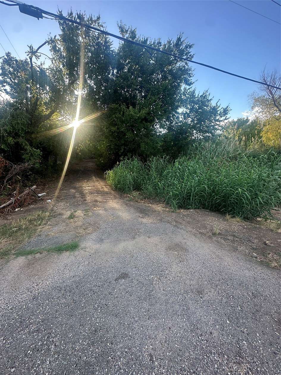 8.35 Acres of Residential Land for Sale in Midlothian, Texas