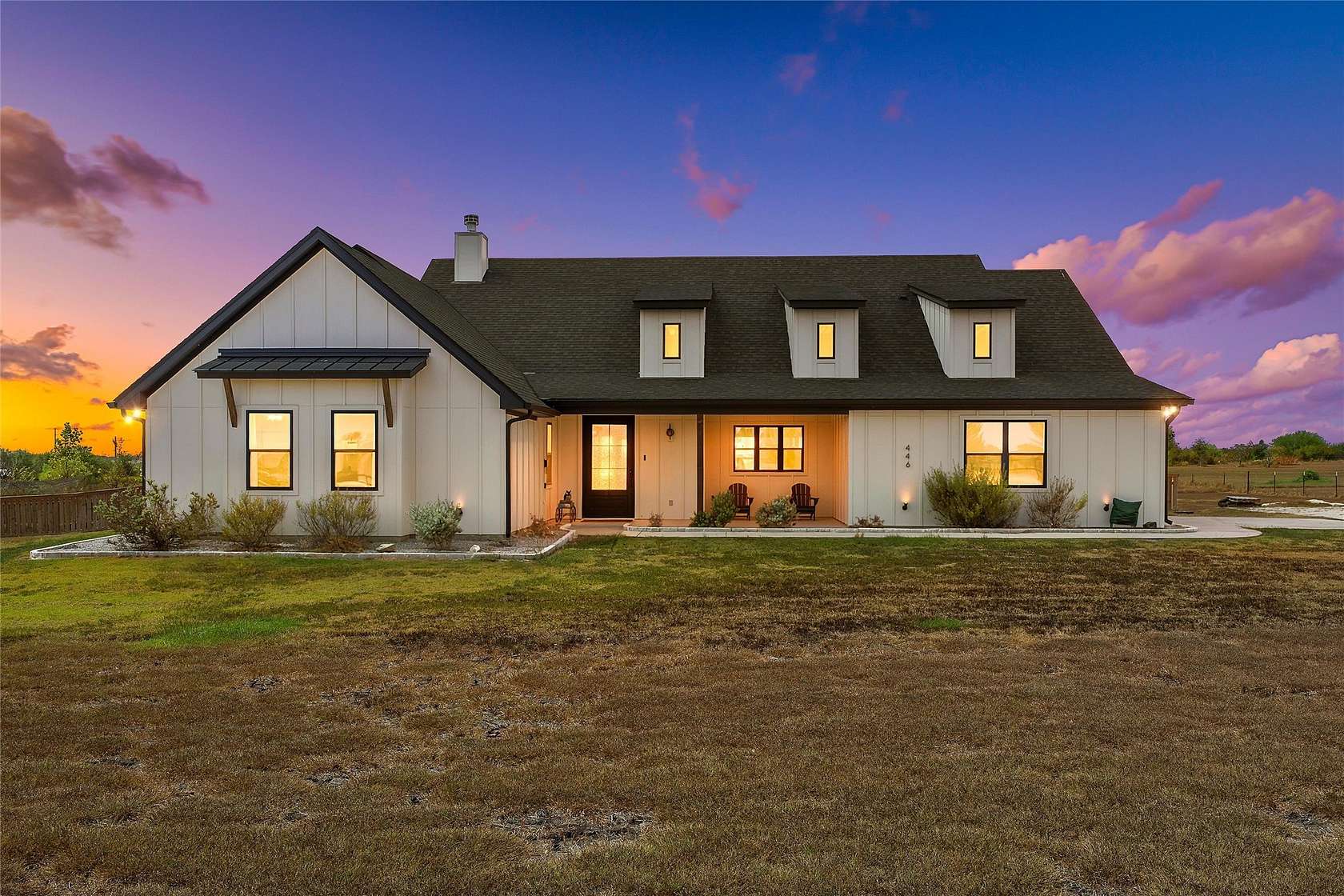 5.25 Acres of Land with Home for Sale in Eddy, Texas