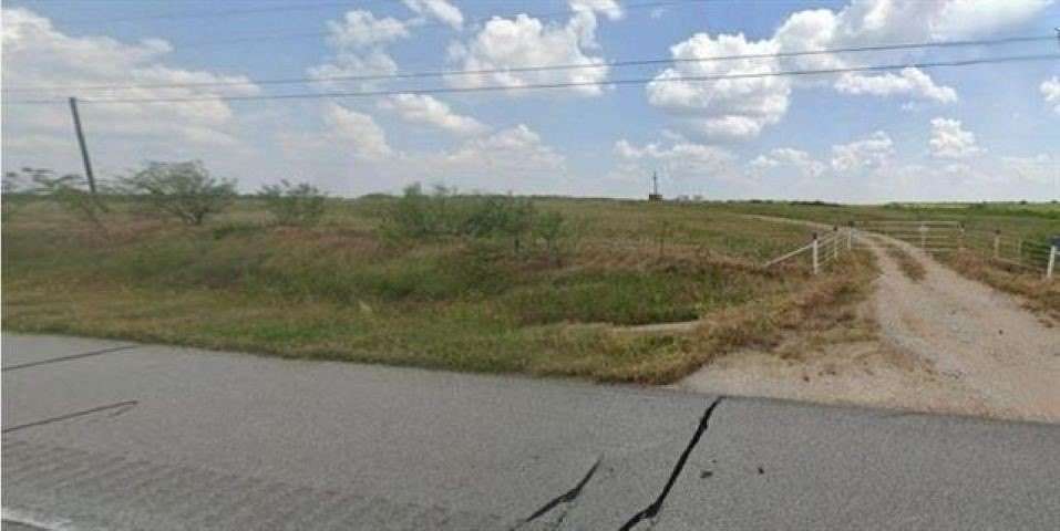 22.7 Acres of Recreational & Residential Land for Sale in Henrietta, Texas
