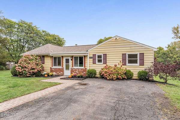4.6 Acres of Land with Home for Sale in Guilderland, New York