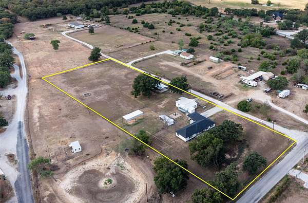 3 Acres of Land with Home for Sale in Paradise, Texas