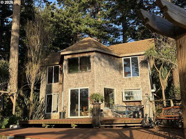7 Acres of Land with Home for Sale in Port Orford, Oregon