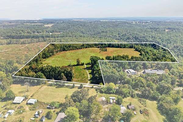 35 Acres of Land for Sale in Crossville, Tennessee