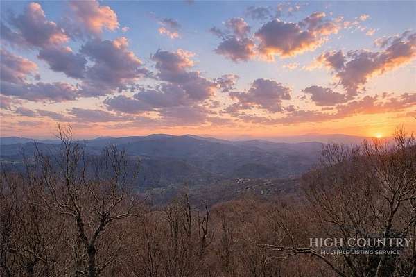 0.69 Acres of Residential Land for Sale in Beech Mountain, North Carolina
