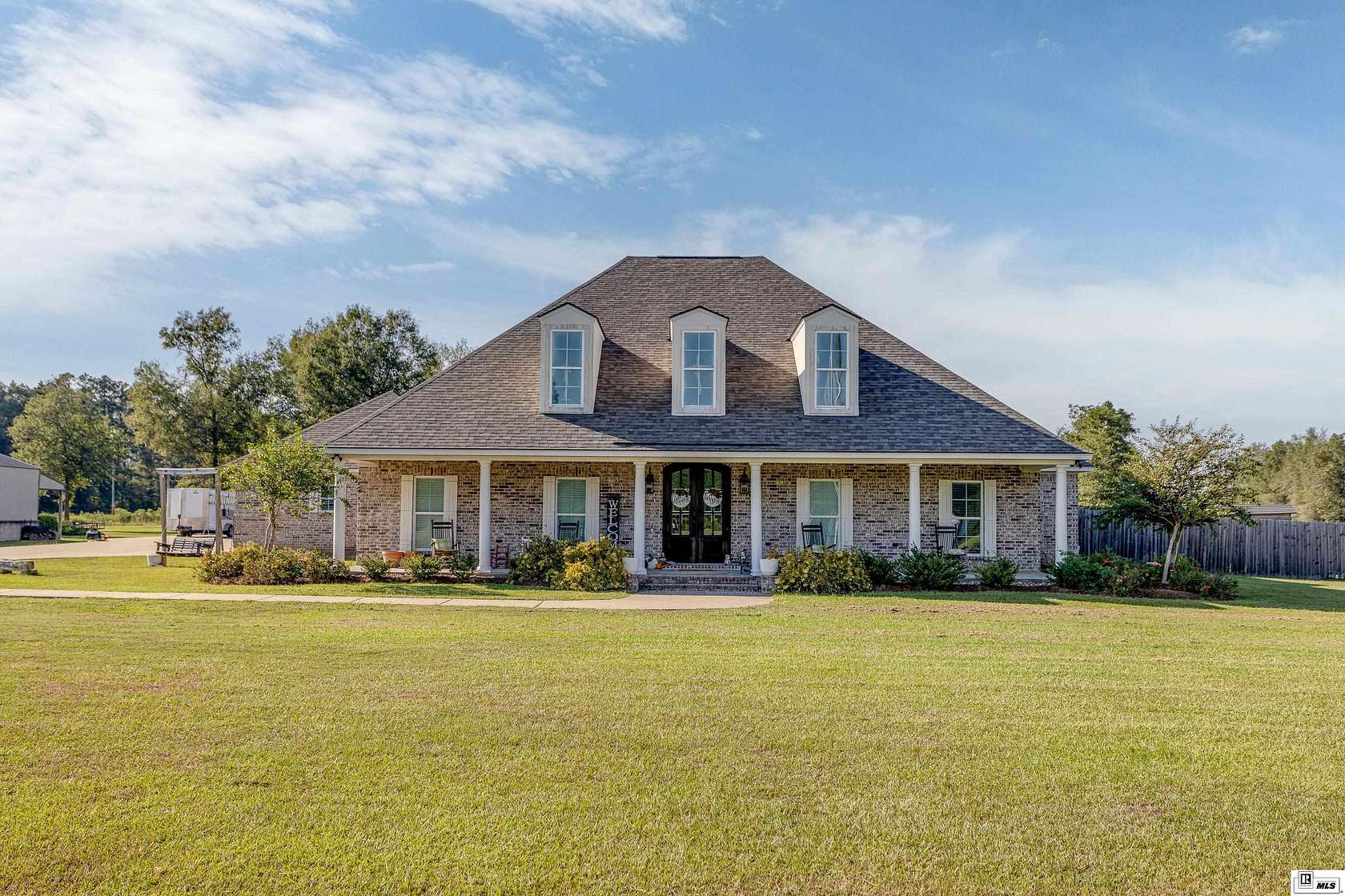 3.69 Acres of Land with Home for Sale in Monroe, Louisiana