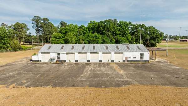 6 Acres of Improved Commercial Land for Sale in Blackville, South Carolina