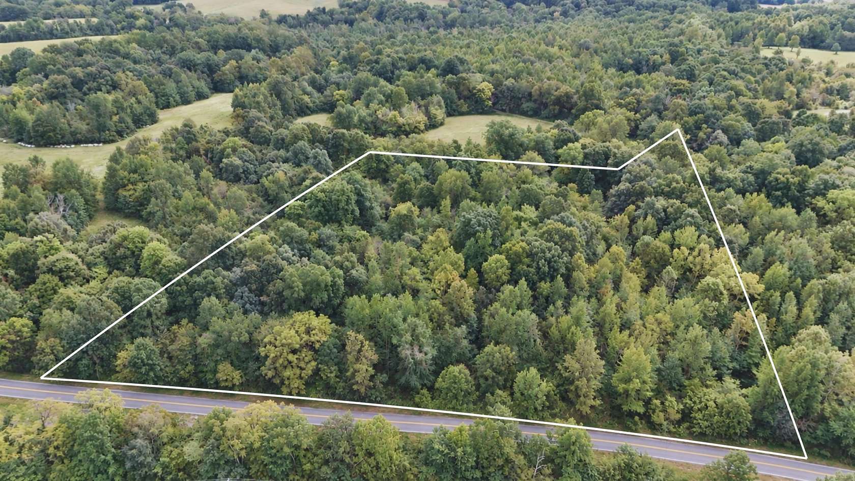 5.6 Acres of Land for Sale in Wickliffe, Kentucky